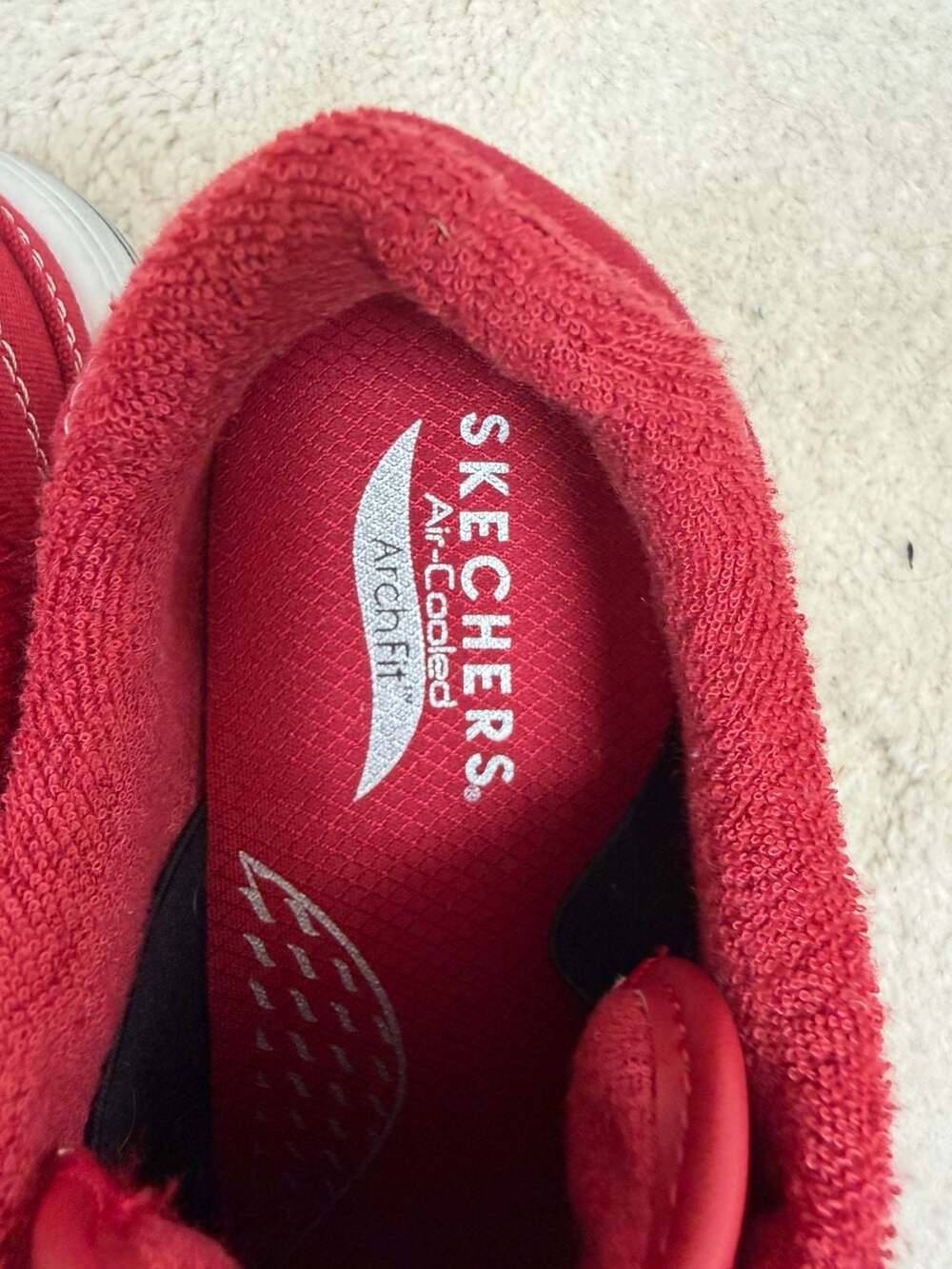 Skechers Arch Fit Arcade Arcata Red Canvas Sneakers Size 7 - Picture 2 of 7